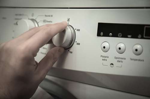 adjusting washing machine