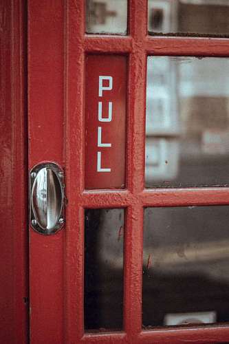 throwing Pull door