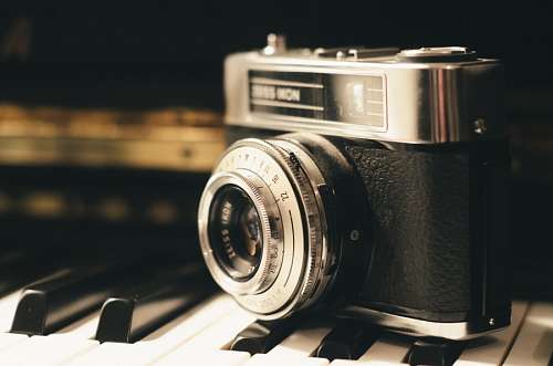 piano Camera