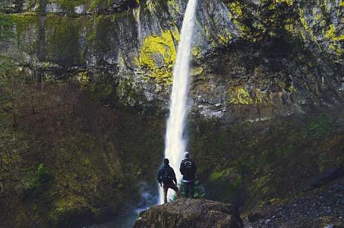 trekking