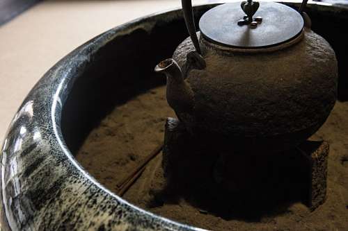 cauldron kettle, iron, metal, asian, culture, te, religion,