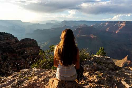 grand-canyon Woman staring at skyline 