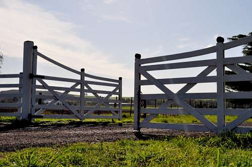 Farm gate