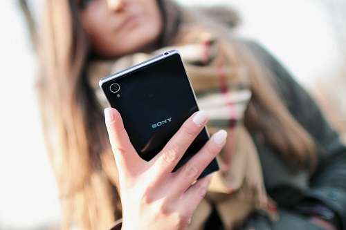Woman with cellphone