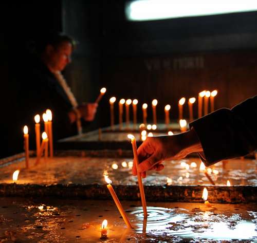 prayer Light candles