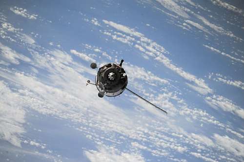 globe-navigational-equipment Satellite