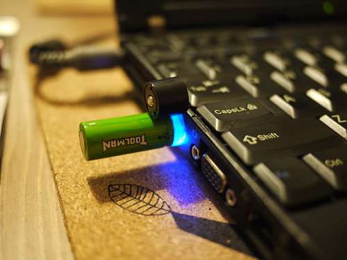 USB, Laptop