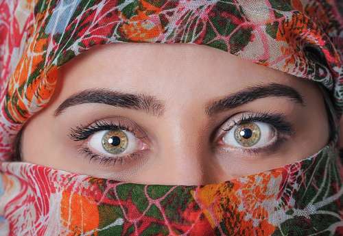 hazel Look of a woman, hazel eyes