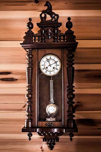 cuckoo-clock 