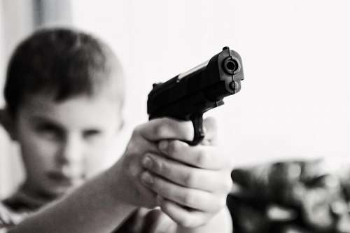 Toy gun 