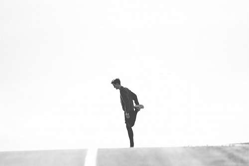 runner Man stretching