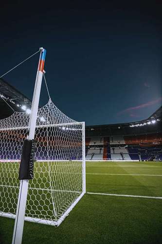 thom  Soccer goal