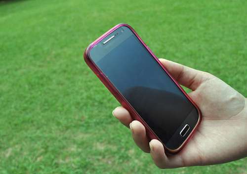 android Android Phone on hand