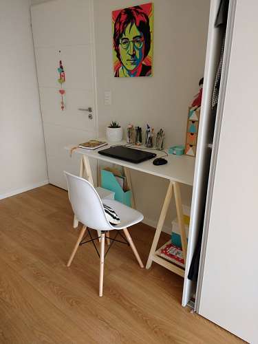 entrepreneur  Desk work at home