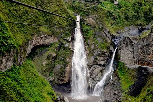 ecuador-religion Girlfriend waterfall