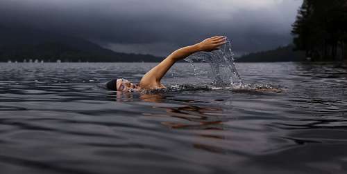 quack Woman swimming