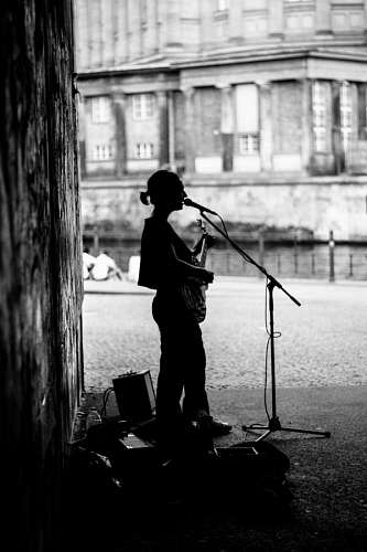 street artist singing, black and white