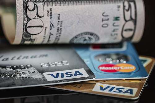 paying-in-store  Credit Cards and 50 Dollar Ticket