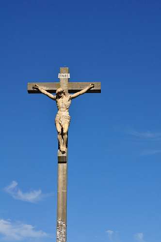christ-statue Calvario Hill