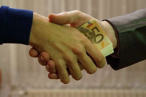 pesos bribe
