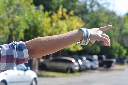 Hand indicates