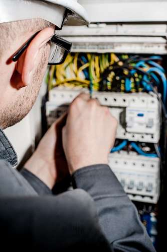 circuit-board electrician