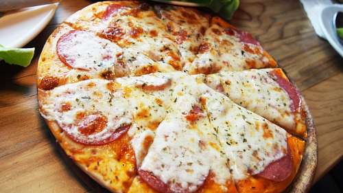 pizza Pizza with salami