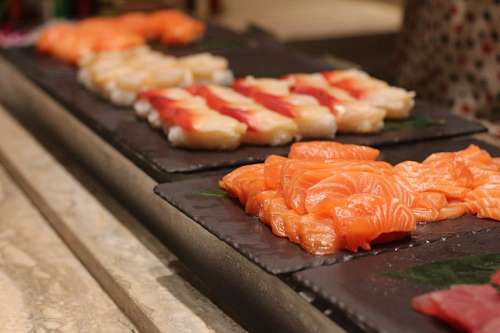 salmon Sushi
