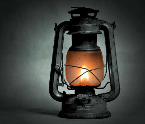 fuel kerosene lantern