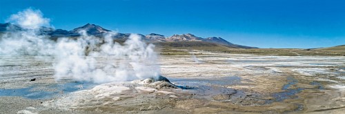 boys Geiser Tatio, Atacama, Chile