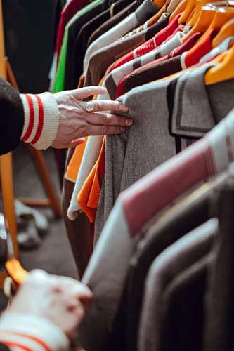 separation clothes shop