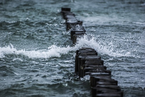 stormy-weather Breakwater
