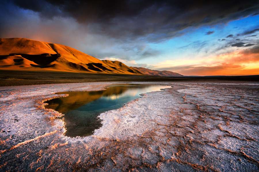 jujuy, sky, dry, argentina, sunset, beautiful, travel, landscape, salt, salta, scenic, salinas grandes, nature, outdoor, light, salt lake, shadow, sun, desert, blue, water, clouds, salar, tourism, cloud, view, white, destination, turquoise, land, arid, red, scenery, natural, remote, orange, uyuni, coast, lake, horizon, sand, summer, bolivia, ocean, industry, background, beach, earth, lake, 