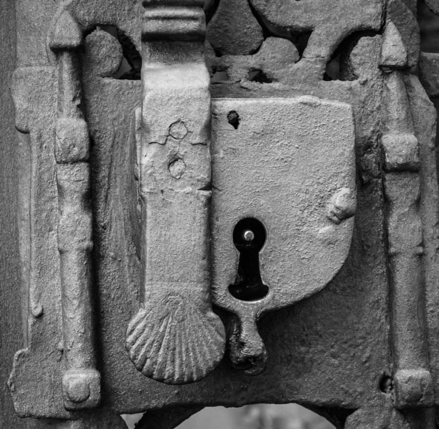 black and white, lock, antique, door, concept, nobody, closed,
