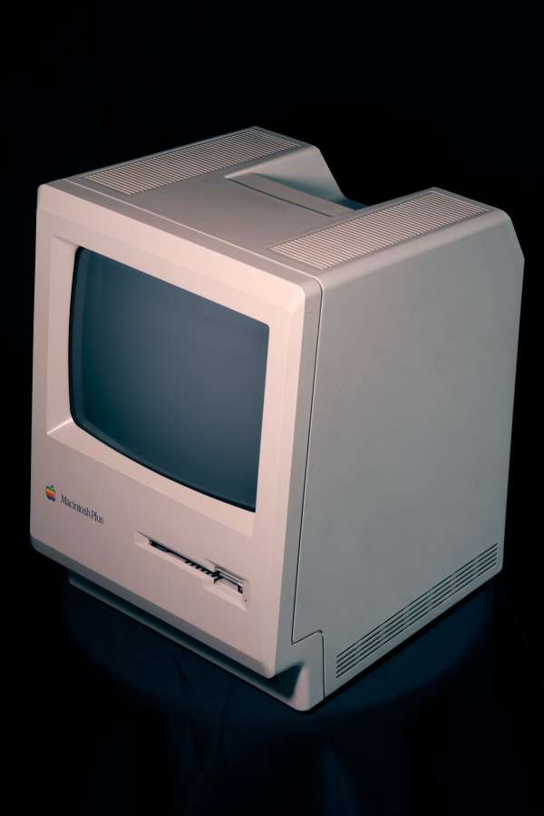 vintage, apple, computer, technology, office, background, desktop, concept, screen, monitor, white, business, macintosh, design, mac, pro, work, laptop, desk, table, pc, internet, digital, creative, space, display, home, modern, workspace, workplace, old, communication, interior, keyboard, mockup, retro, coffee, blank, information, wooden, floppy, nobody, object, wood, up, web, 