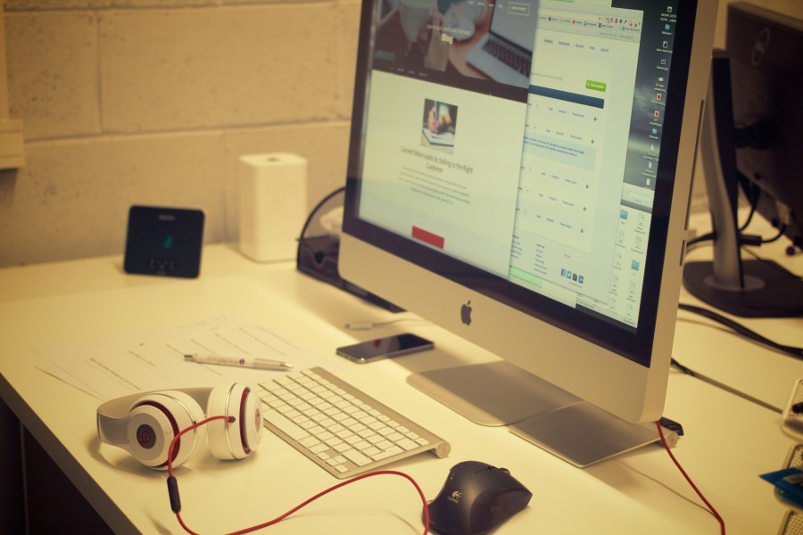 mac, macbook, monitor, computer, laptop, notebook, technology, work desk, study, photography, headphone, computer,