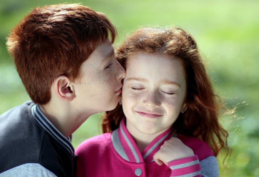 brother, sister, red hair, freckles, kiss, love, couple, smile, portrait, redheaded, family, marriage, kiss, cheek, tender, child, children, eyes closed