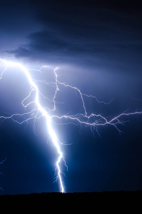 Ray, city, night, storm, weather, light, light, electric, strength, power, noise, thunder, cloud, clouds, black, black, night, landscape,