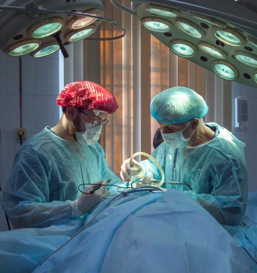 surgeon, doctor, operation, hospital, man, healthcare, care, surgery, medical, equipment, patient, scrubs, illness, woman, health