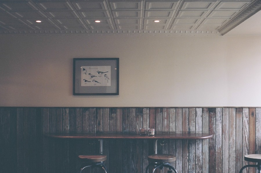 bar, interior, nobody, table, chairs, coffee, coffee shop, restaurant, bar, wood, furniture,