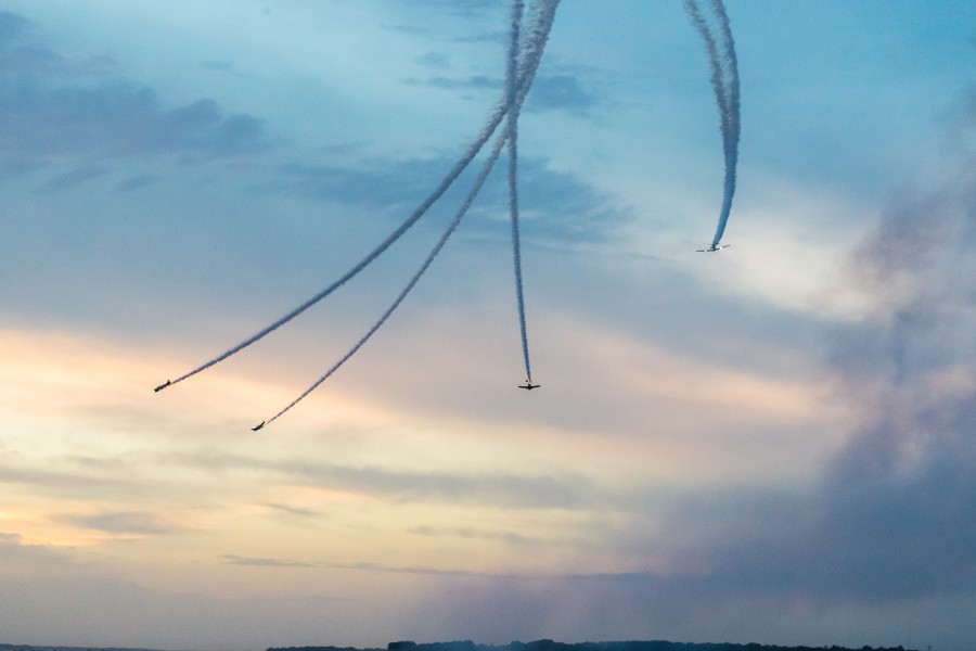 sunset, aircraft, airplanes, acrobatics, aerial, acrobatic, sky, somersault, extreme, risk, risky, bold,