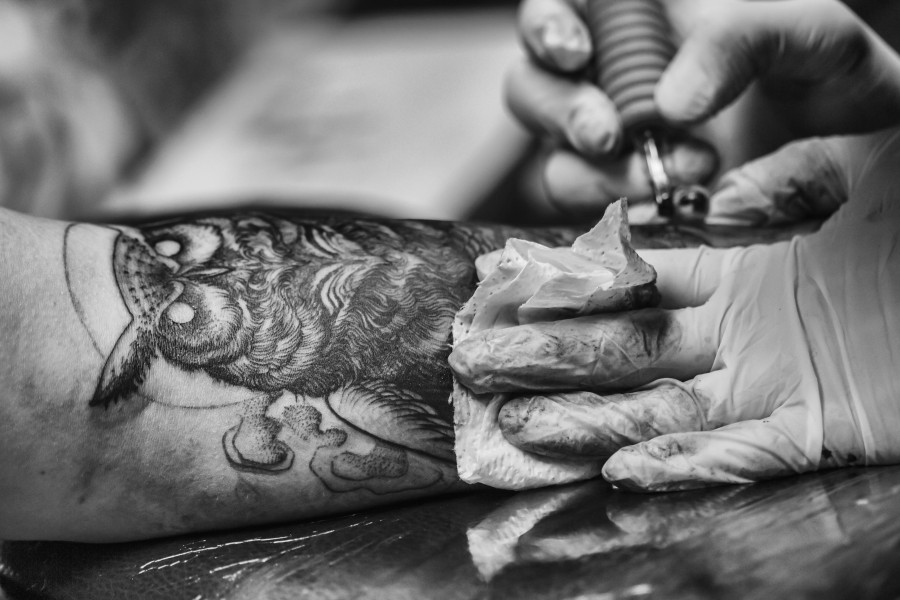 owl, tattoo, bird, decoration, decorative, design, drawing, pen, animals, symbol, tribal, vintage, artist, free photos, free images, tattooist, tattooing, customer, arm, black and white