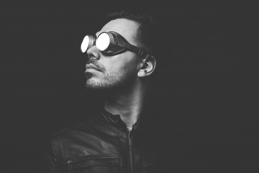 man, adult, one person, people, white and black, glasses, goggles, face, fashion, portrait, latin