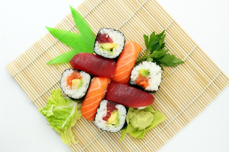 roll, philadelphia, salmon, sea, food, nori, popular, meal, delicacy, yummy, soy, ginger, avocado, grass, kelp, sushi, traditional, asia, dinner, tasty, seaweed, wasabi, sashimi, rice, wooden, maki, chopstick, board, japanese, american, seafood