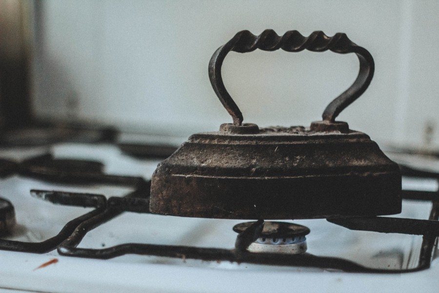kitchen, iron, old, ancient, vintage, iron, heat, hot, iron, ironing, energy, gas, burner