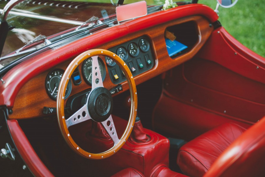 splitshire, auto, car, truck, red, old, leather,