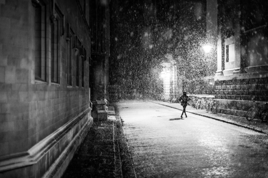 one person, people, woman, black and white, street, urban, day, rain, outdoor, night, night,
