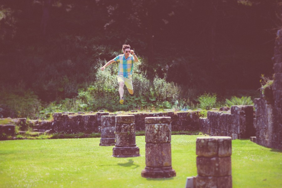 Celebration, Fashion, Funny, Historical, Style, building, castle, celebrate, emotion, fun, green, happy, joy, jump, jumping, leap, male, man, ruins, 