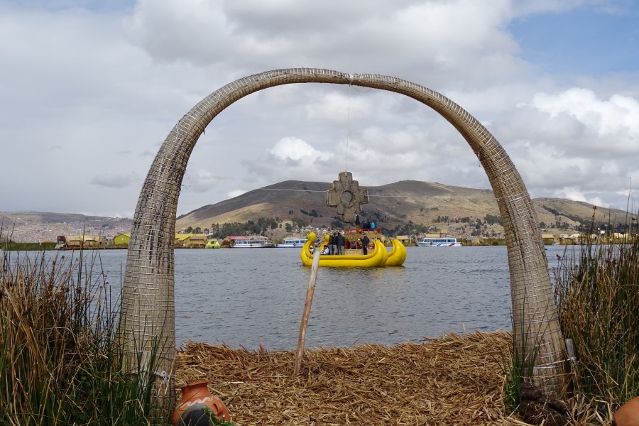 Bolivia, lake, titicaca, puno, copacabana, south america, latin america, landscape, day, boat, straw, reeds,