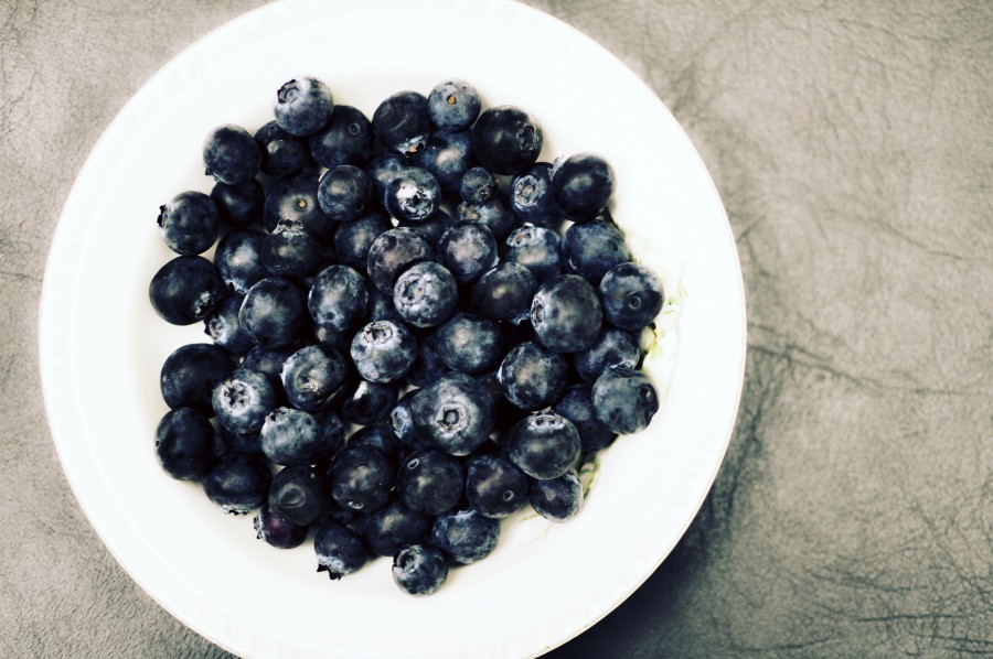 Cranberries, fruits, sweet, healthy, healthy, natural, blueberry, wild, berries, medicinal, ericaceous, edible, round dish